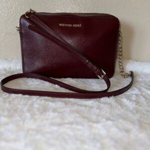 Michael Kors Jet Set Crossbody